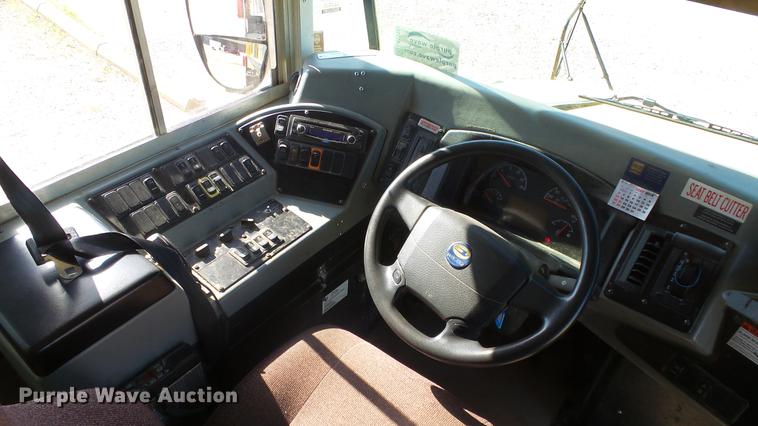 image for item DE7158 2008 Blue Bird Vision school bus