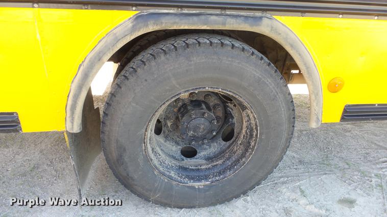 image for item DE7158 2008 Blue Bird Vision school bus