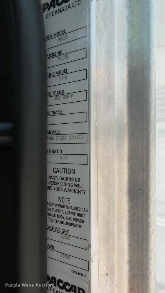 image for item DE7159 2008 Peterbilt 335 dump truck