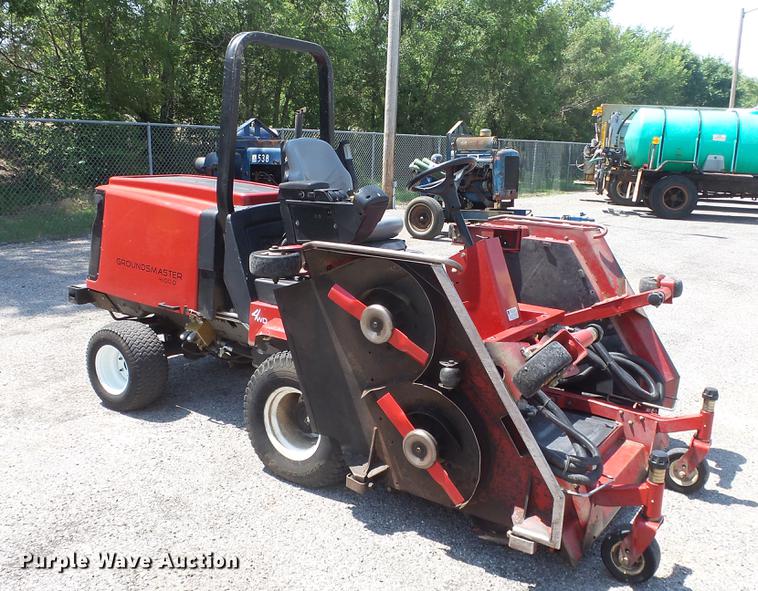 image for item DE7165 Toro Groundsmaster 4100D lawn mower