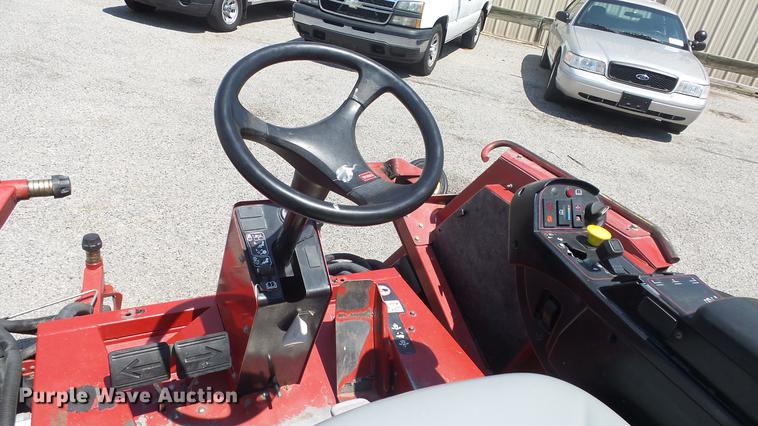 image for item DE7165 Toro Groundsmaster 4100D lawn mower