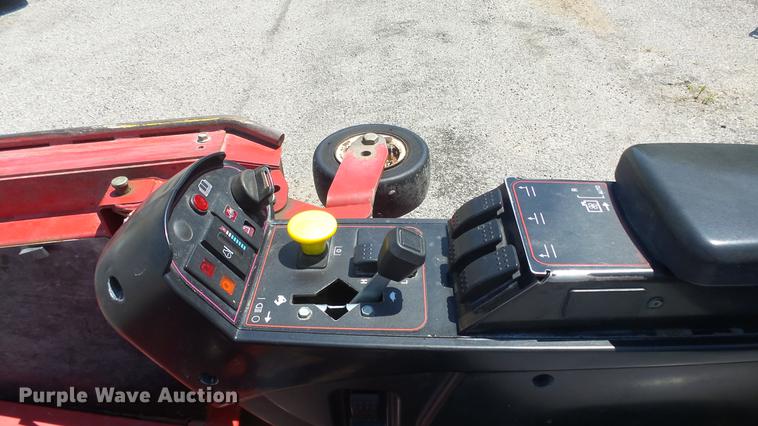 image for item DE7165 Toro Groundsmaster 4100D lawn mower