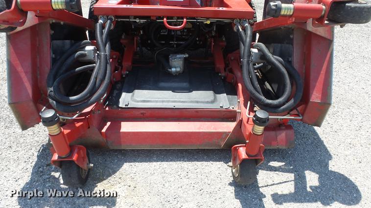 image for item DE7165 Toro Groundsmaster 4100D lawn mower