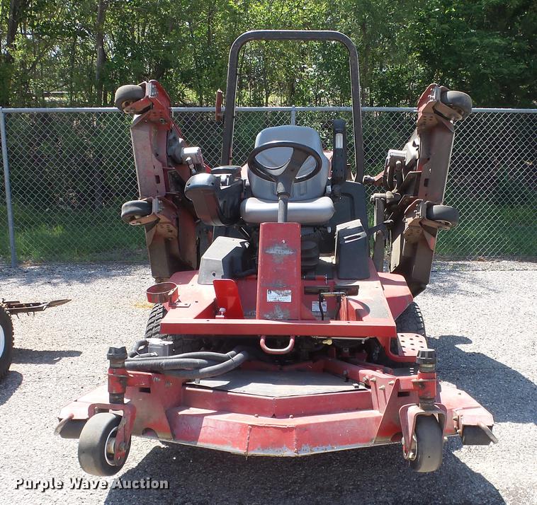 image for item DE7167 Toro Groundsmaster 4000D lawn mower