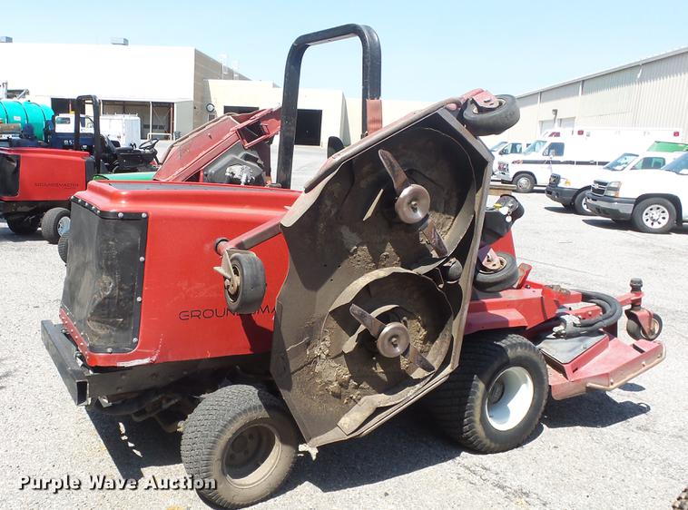 image for item DE7167 Toro Groundsmaster 4000D lawn mower