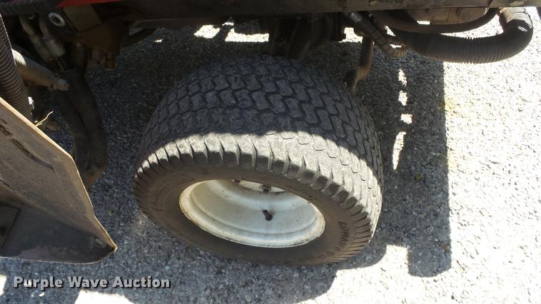 image for item DE7167 Toro Groundsmaster 4000D lawn mower