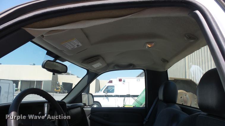 image for item DE7171 2006 Chevrolet Silverado 1500 pickup truck