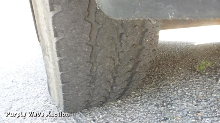 image for item DE7171 2006 Chevrolet Silverado 1500 pickup truck