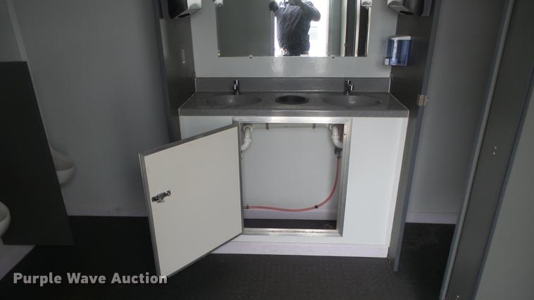image for item EF9336 2016 Wells Cargo Ultra LAV mobile restroom