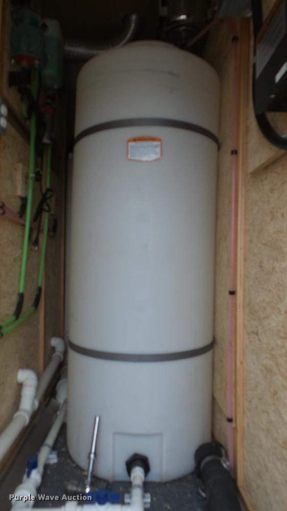 image for item EF9336 2016 Wells Cargo Ultra LAV mobile restroom