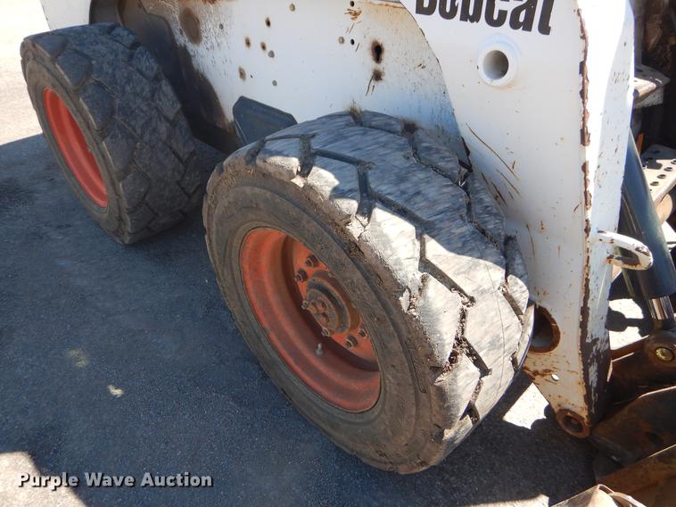 image for item EI9224 2003 Bobcat S250 skid steer