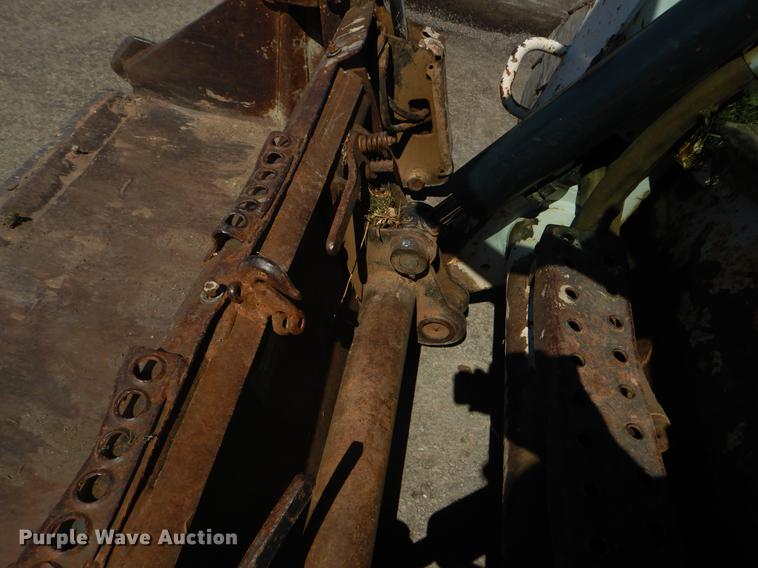 image for item EI9224 2003 Bobcat S250 skid steer