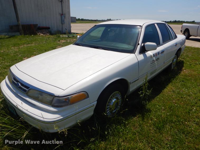 image for item EI9236 1996 Ford Crown Victoria Police Interceptor