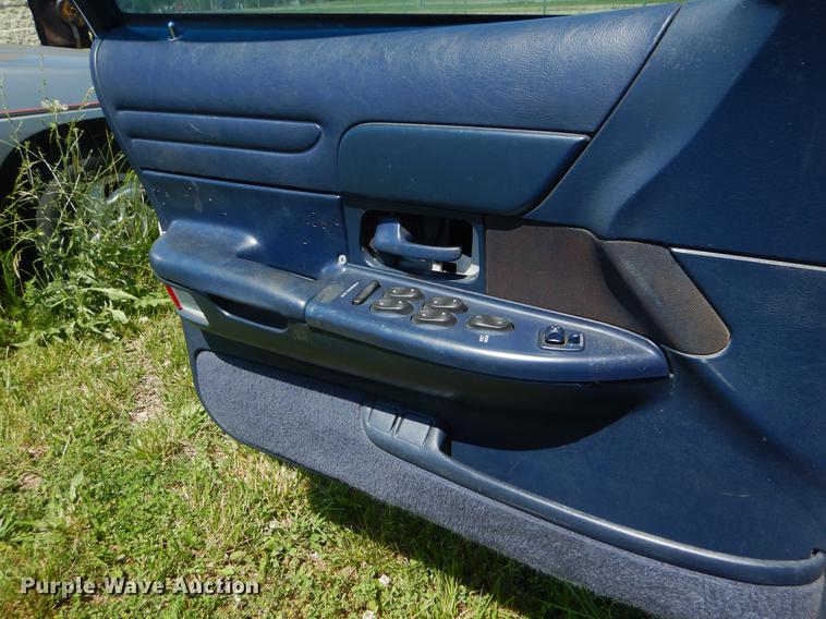 image for item EI9236 1996 Ford Crown Victoria Police Interceptor