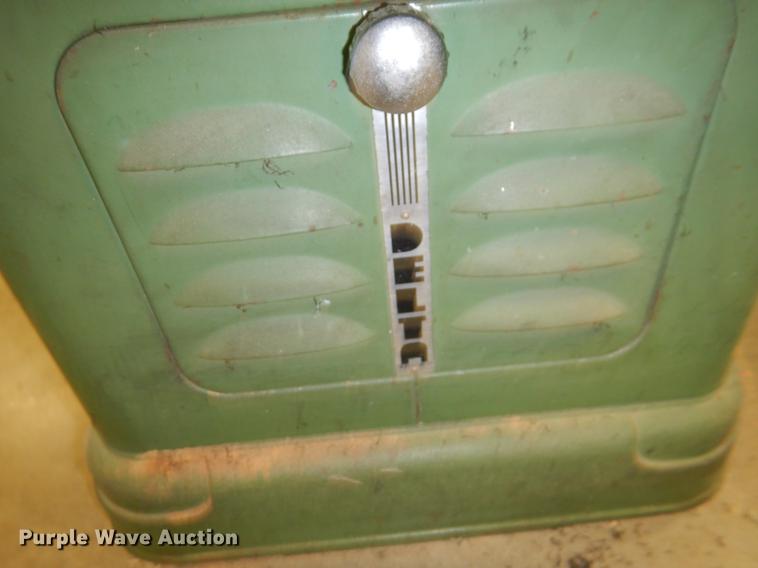 image for item EI9238 Delta table saw