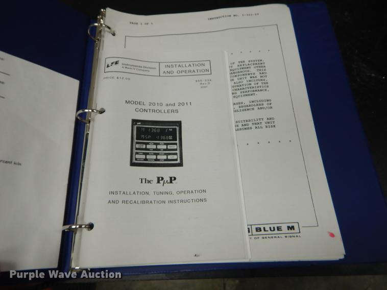 image for item EI9240 Blue M V0-19C vacuum oven