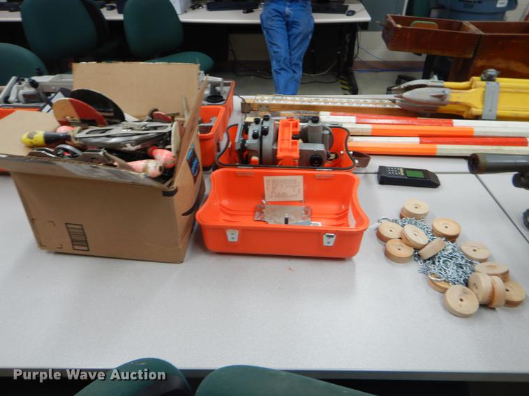 image for item EI9242 Surveying equipment
