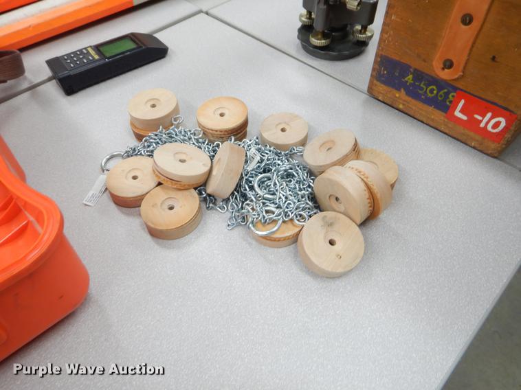 image for item EI9242 Surveying equipment