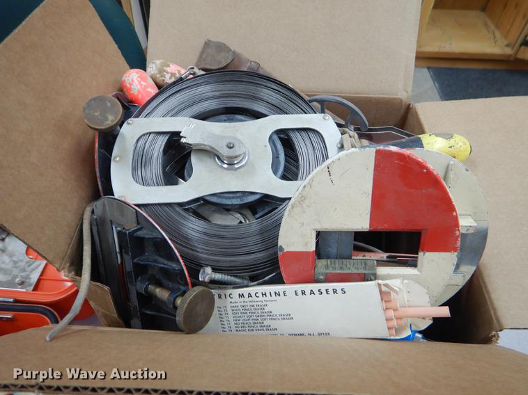 image for item EI9242 Surveying equipment