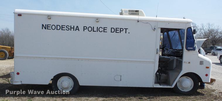 image for item EI9772 1973 Chevrolet delivery van