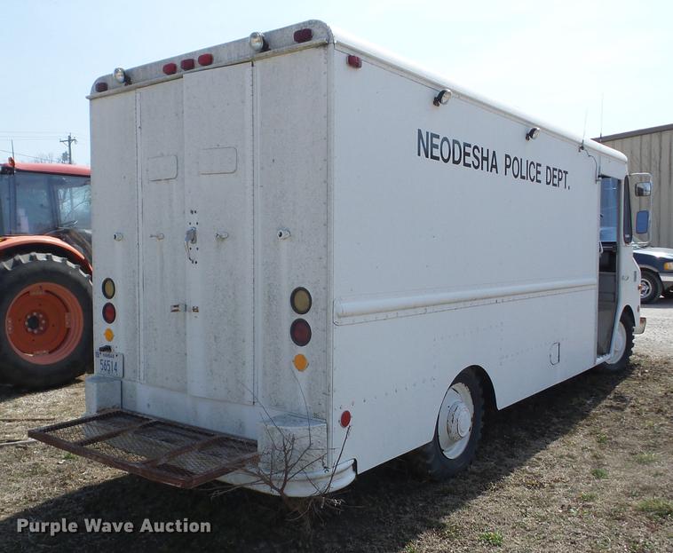 image for item EI9772 1973 Chevrolet delivery van