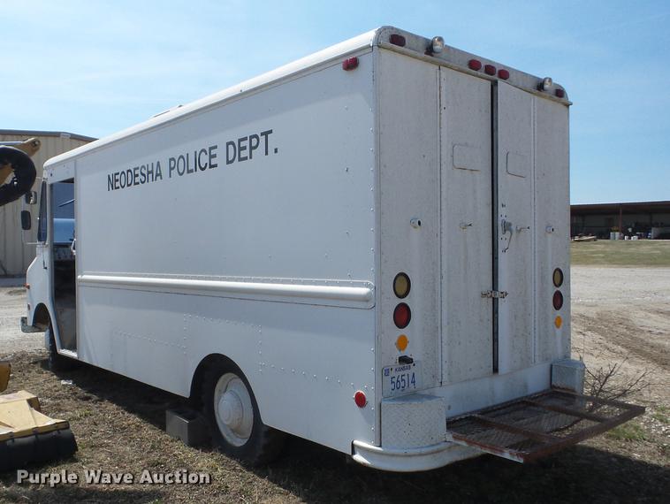 image for item EI9772 1973 Chevrolet delivery van