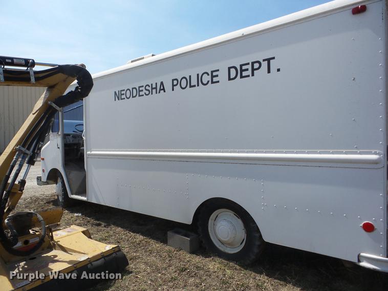 image for item EI9772 1973 Chevrolet delivery van