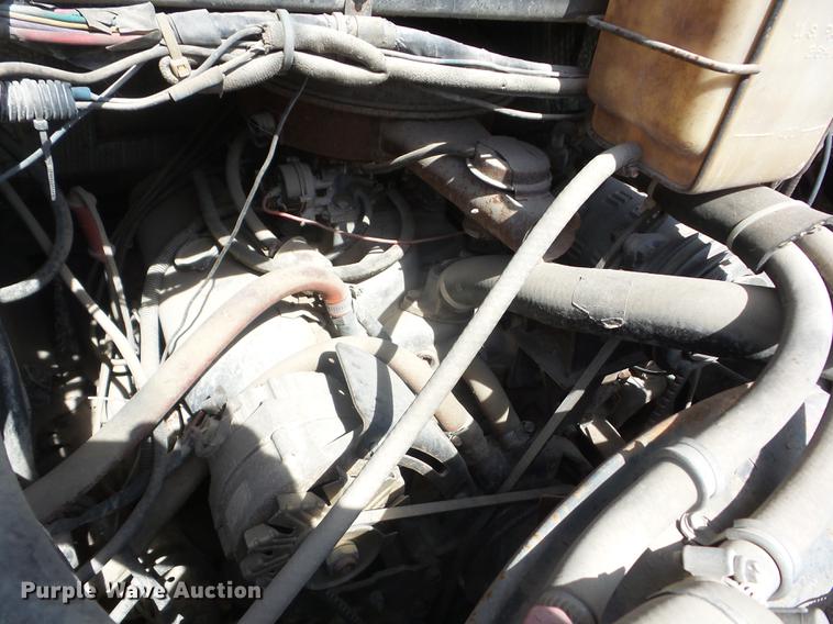 image for item EI9772 1973 Chevrolet delivery van