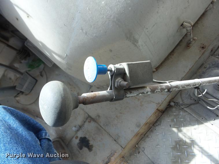 image for item EI9772 1973 Chevrolet delivery van