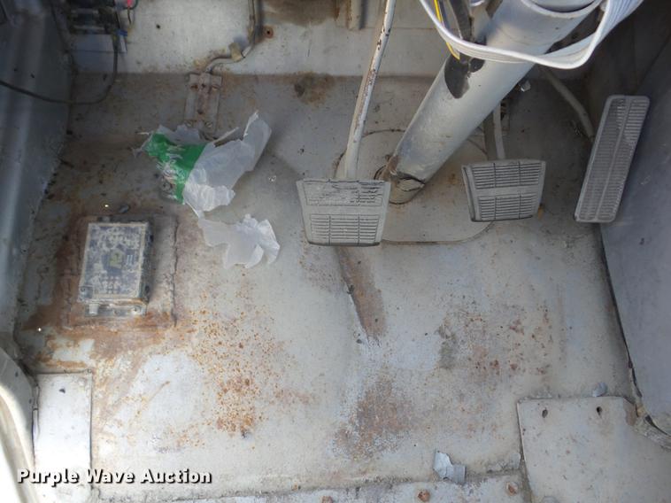 image for item EI9772 1973 Chevrolet delivery van