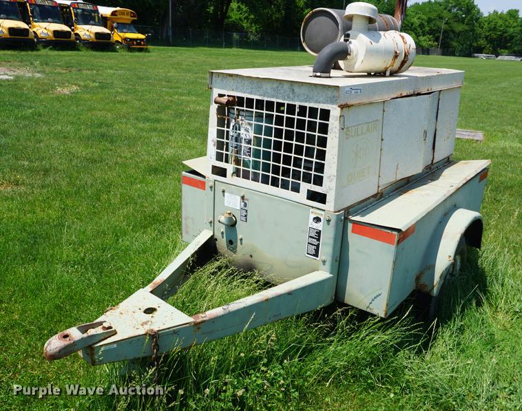 image for item EJ9464 Sullair 125 air compressor