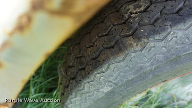 image for item EJ9464 Sullair 125 air compressor