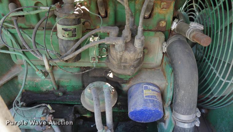 image for item EJ9464 Sullair 125 air compressor