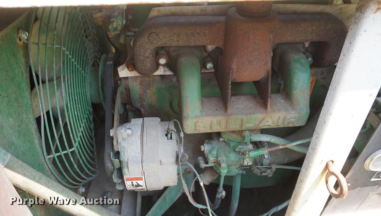 image for item EJ9464 Sullair 125 air compressor