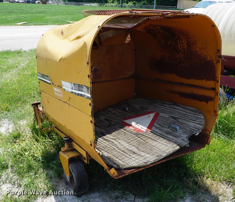 image for item EJ9471 Woods grass vacuum