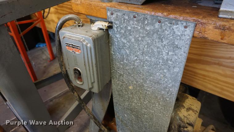 image for item EJ9472 Delta wood lathe