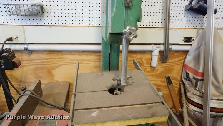 image for item EJ9474 J-line band saw