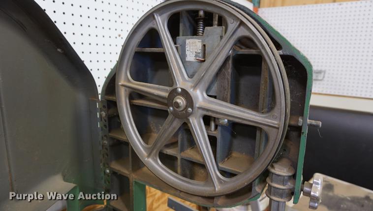 image for item EJ9474 J-line band saw