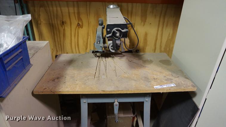 image for item EJ9475 Delta 10 radial arm saw