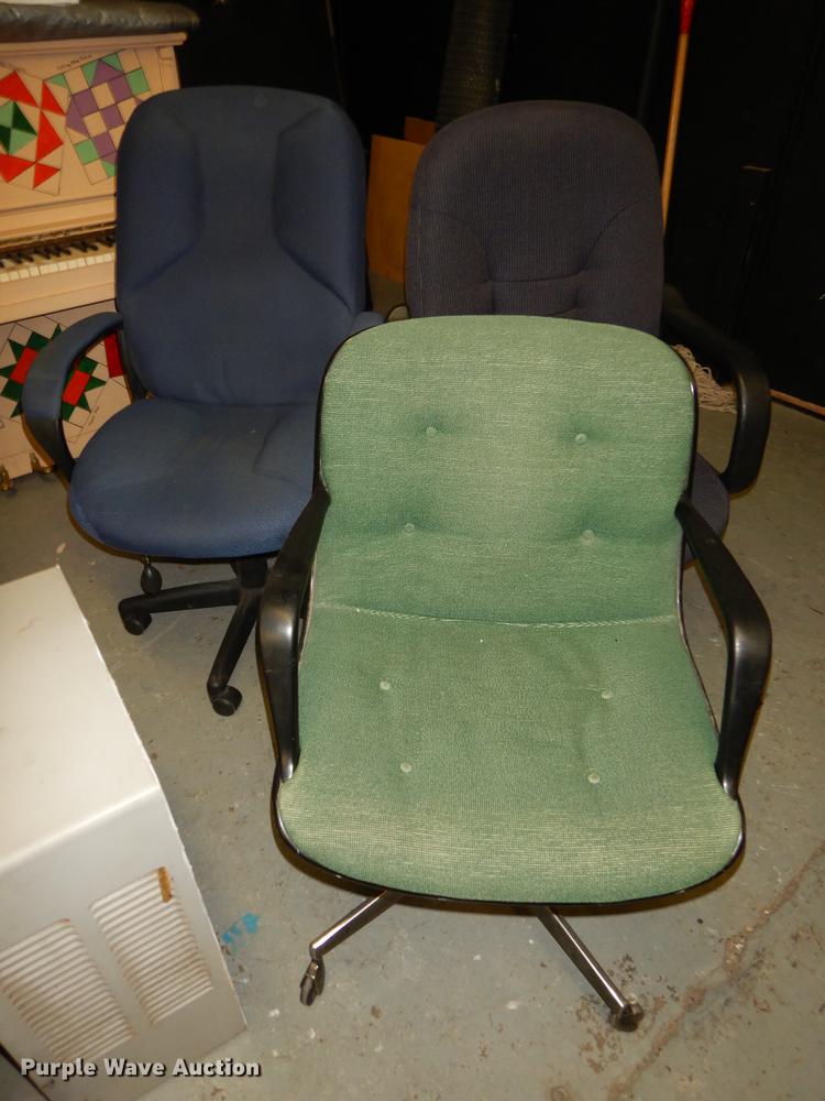 image for item EK9295 (15) office chairs