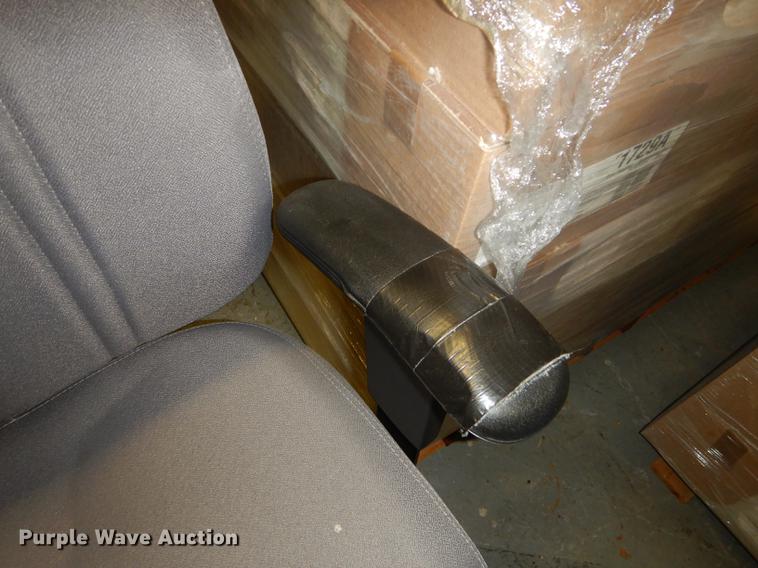 image for item EK9295 (15) office chairs