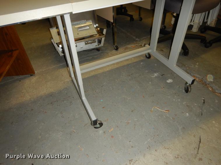 image for item EK9297 Office furniture