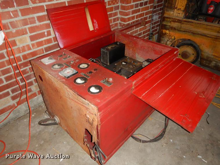 image for item EK9299 Continental APC-365-S generator