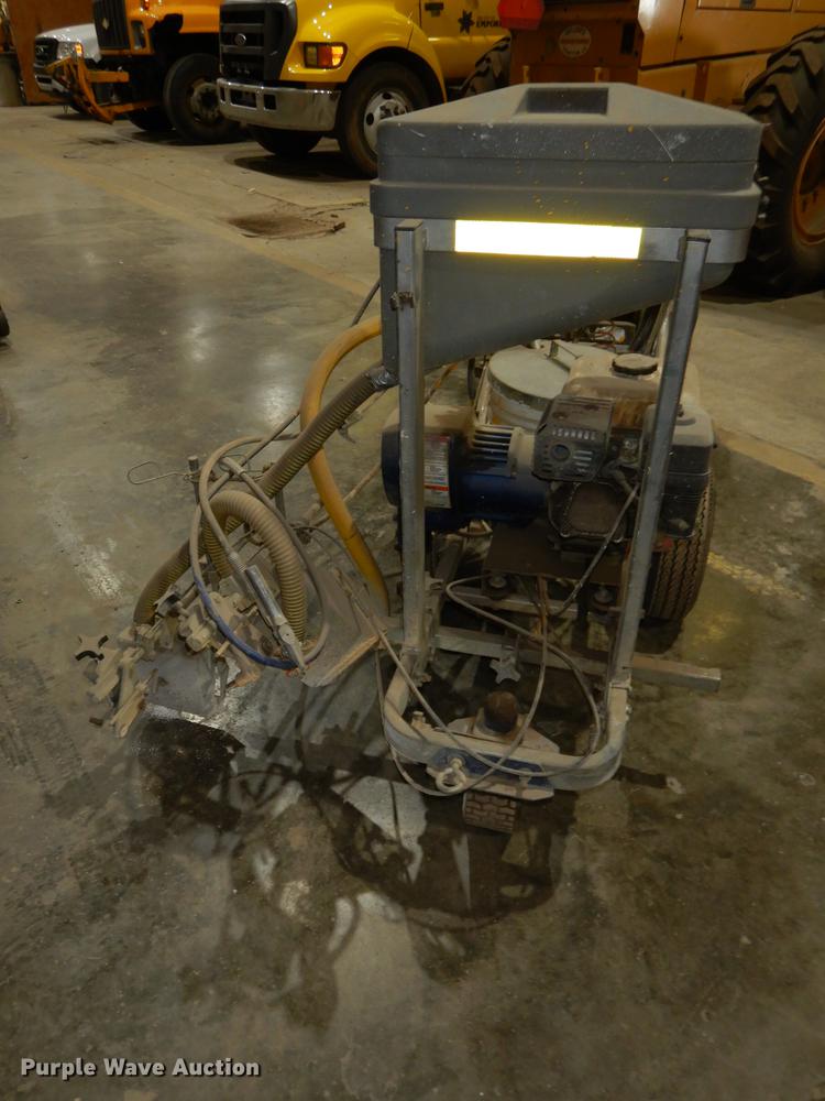 image for item EK9301 Double line striper unit