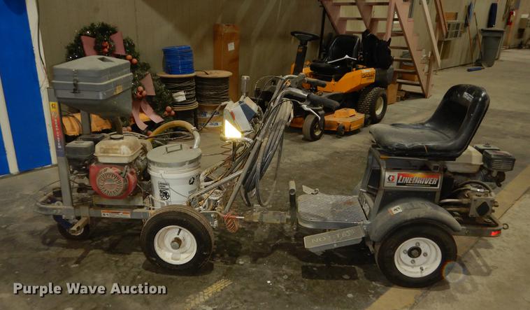 image for item EK9301 Double line striper unit