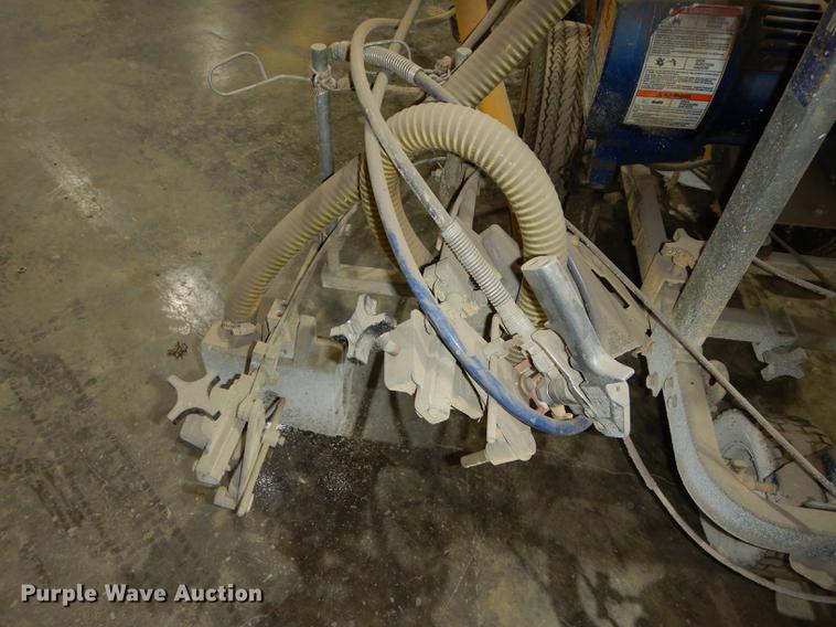 image for item EK9301 Double line striper unit