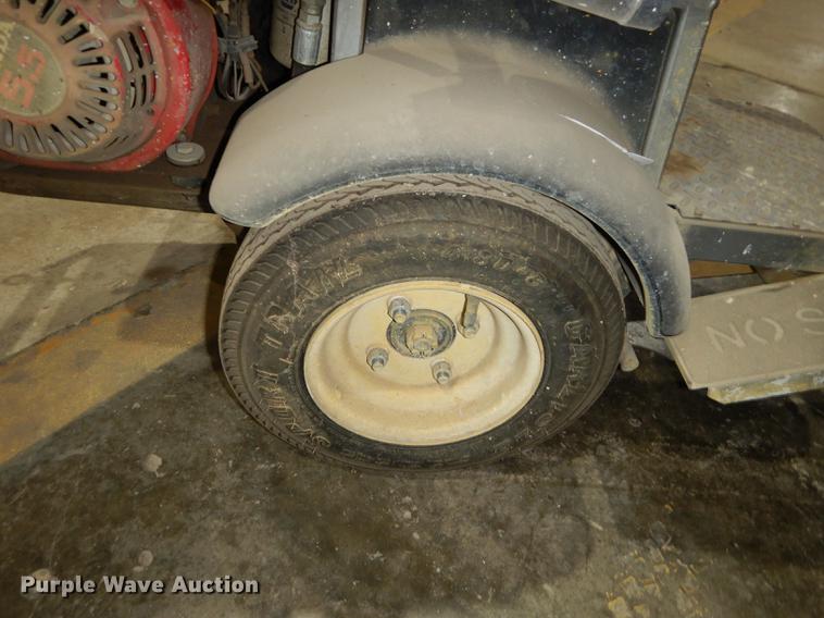 image for item EK9301 Double line striper unit