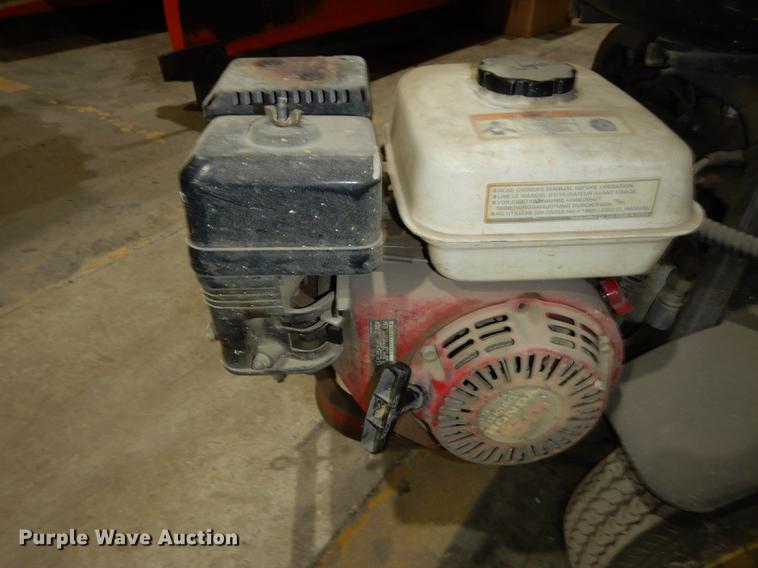 image for item EK9301 Double line striper unit