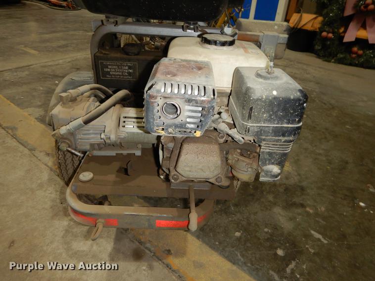 image for item EK9301 Double line striper unit