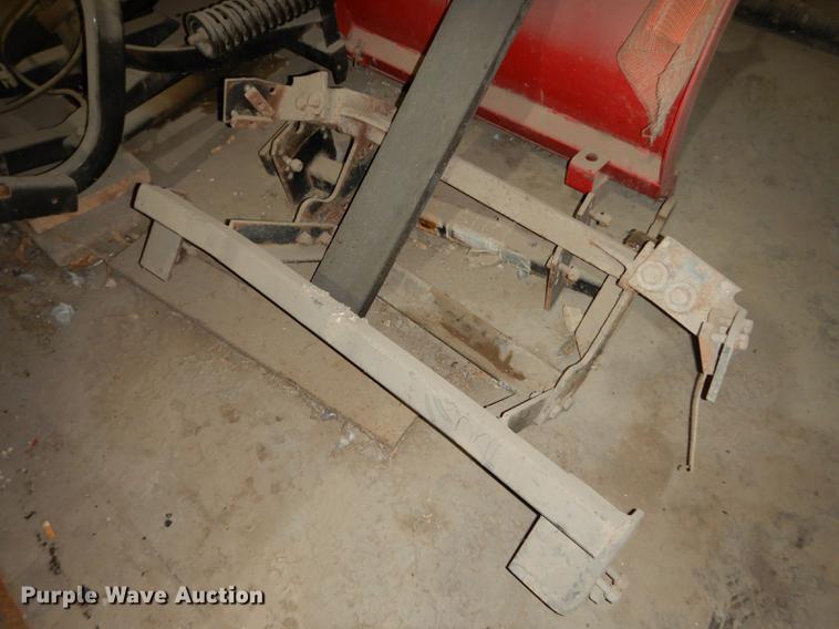 image for item EK9303 Hiniker 2901-0 snow plow